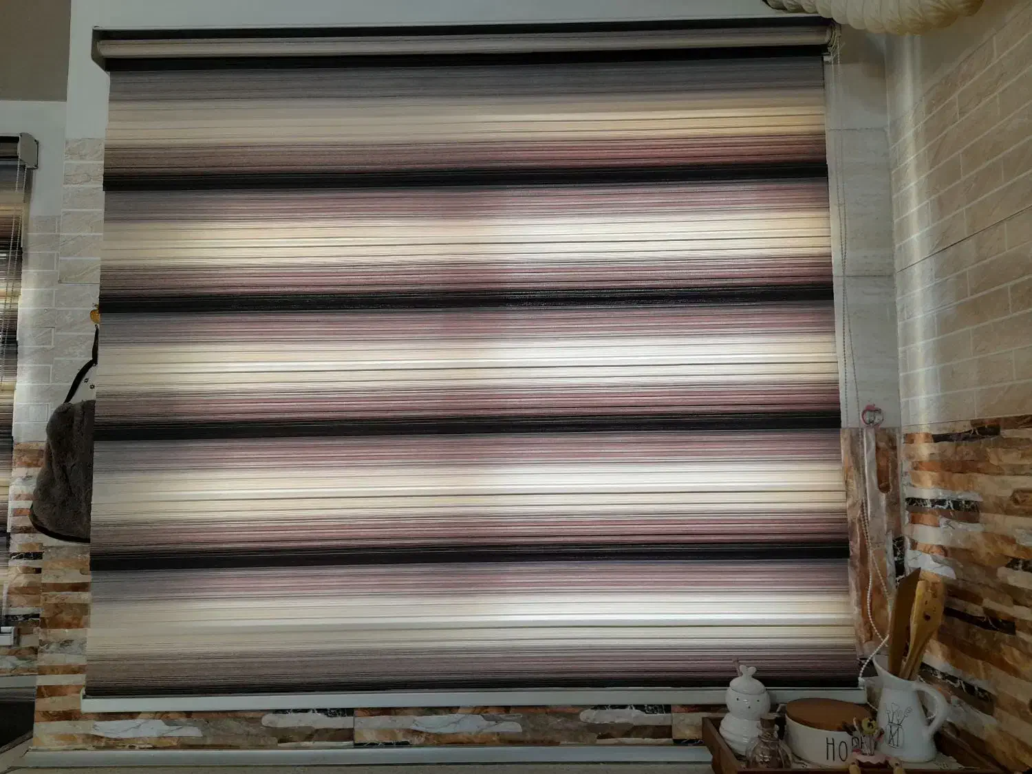 پرده زبرا|پرده، رانر، رومیزی|پردیس, فاز ۸|دیوار