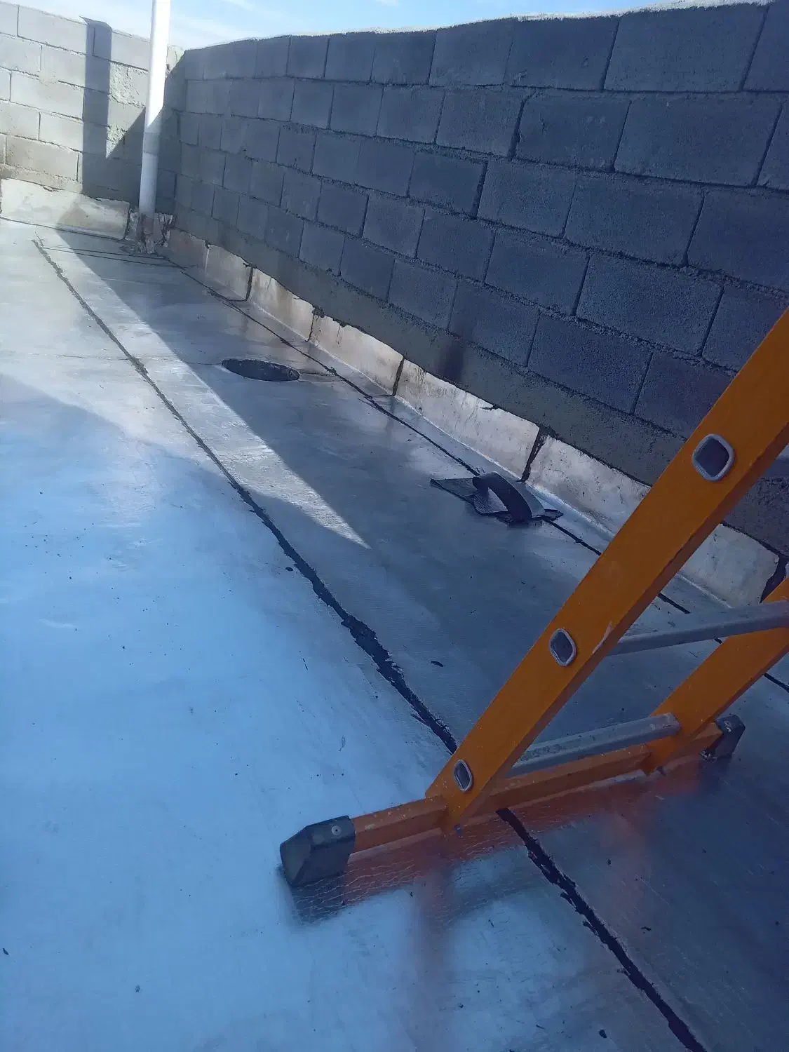 نصب ایزوگام کاری وسیمان کاری|خدمات پیشه و مهارت|بهار, |دیوار