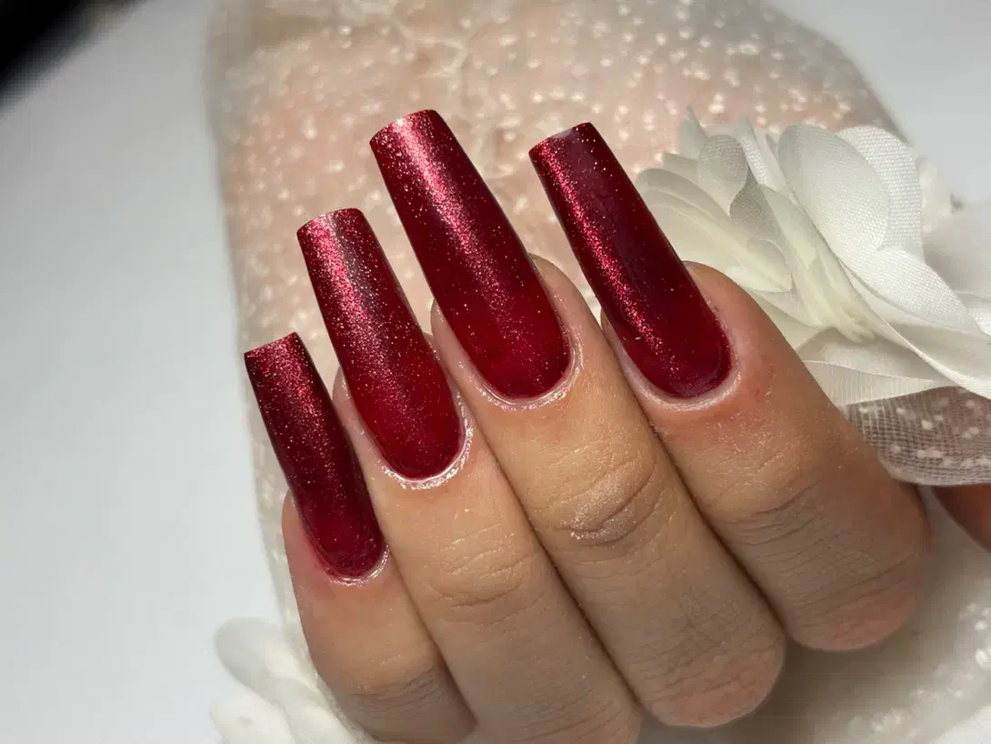 کاشت ناخن|خدمات آرایشگری و زیبایی|شاهینشهر, نظامی|دیوار