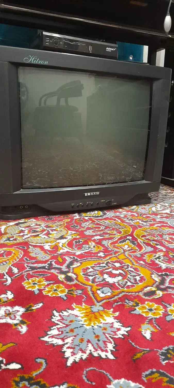 تلوزیون صنام و دیجیتال ومانیتور|تلویزیون و پروژکتور|دلیجان, |دیوار