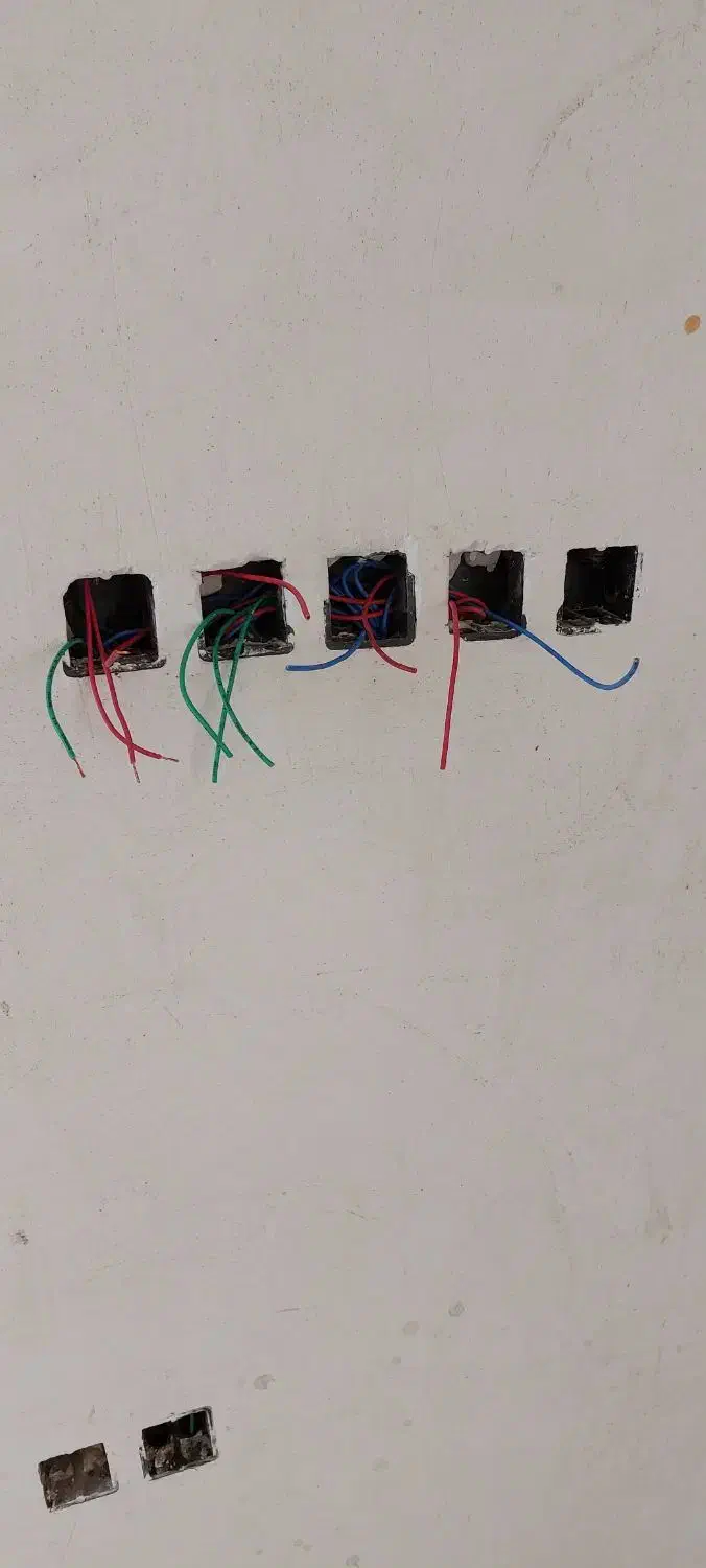 برقکار ،برق کشی ساختمان|خدمات پیشه و مهارت|قم, نخودی|دیوار