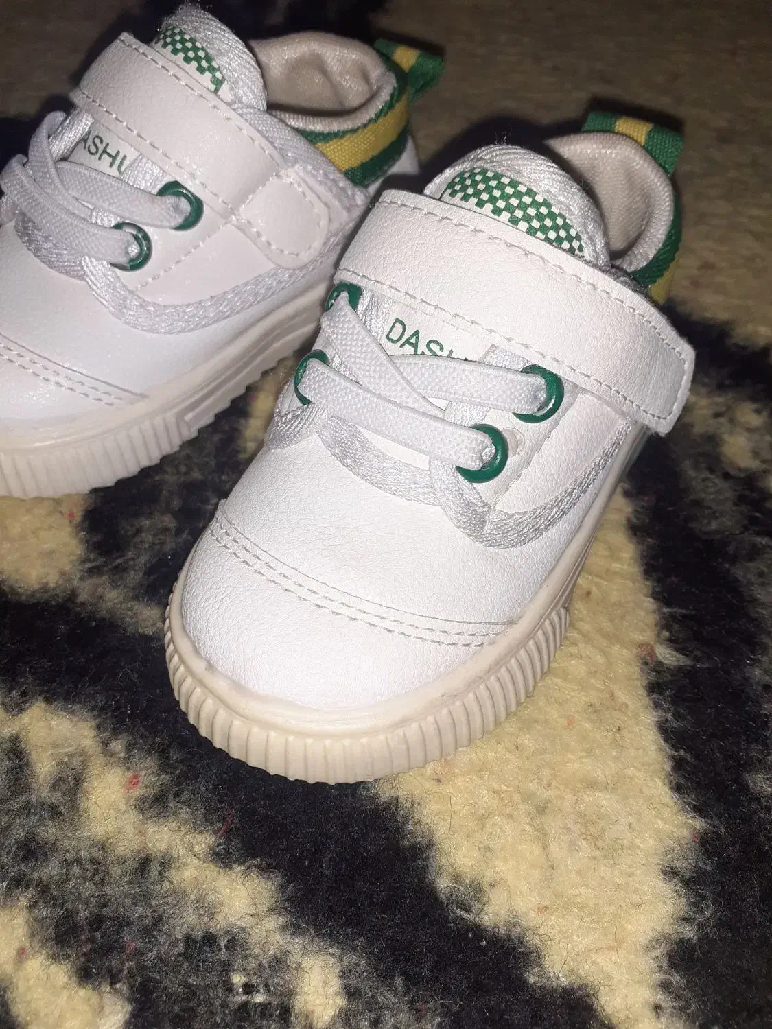 کفش بچگانه|کفش و لباس بچه|نهاوند, |دیوار