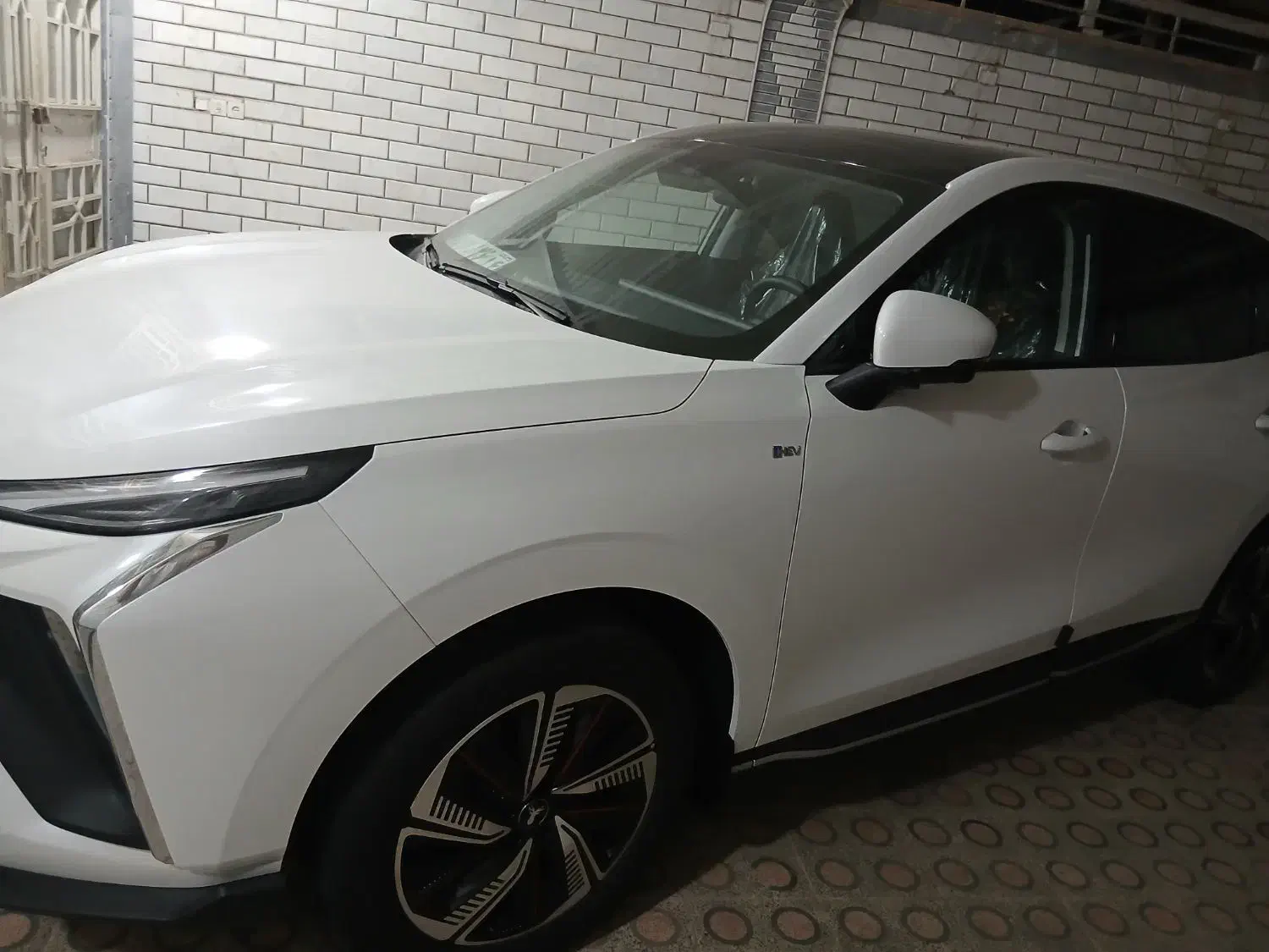 لاماری هیبرید 2025 سفید صدفی صفر خشک خشک|خودرو سواری و وانت|تهران, شهرک غرب|دیوار