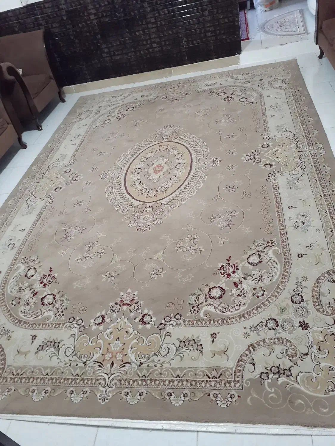 مبل و فرش|مبلمان خانگی و میز عسلی|اندیشه, اندیشه فاز ۲|دیوار