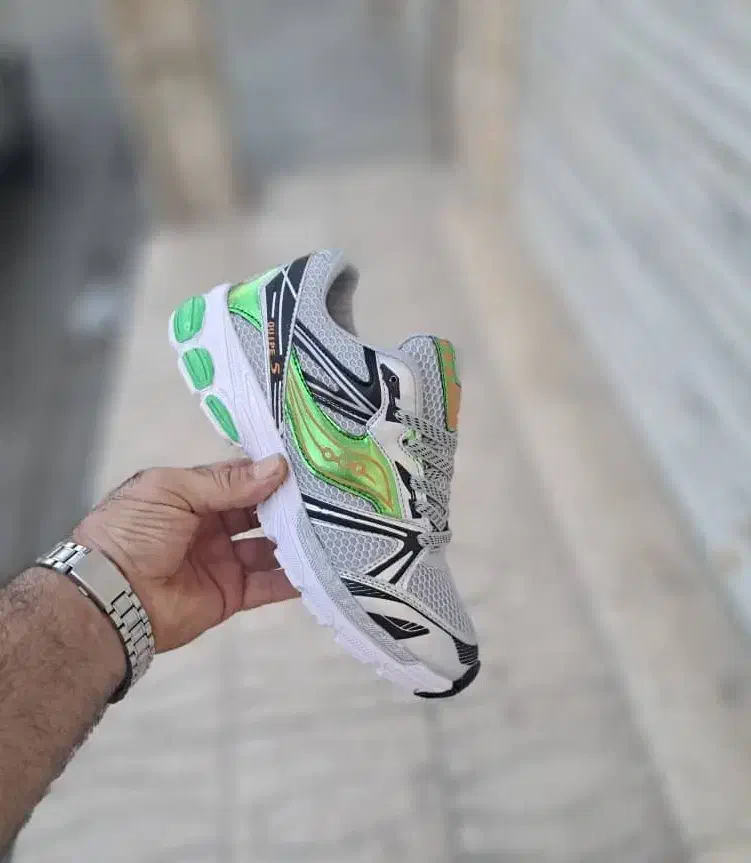 کتونی ساکونی سایز42،43،44موجوده|کیف، کفش، کمربند|فسا, |دیوار