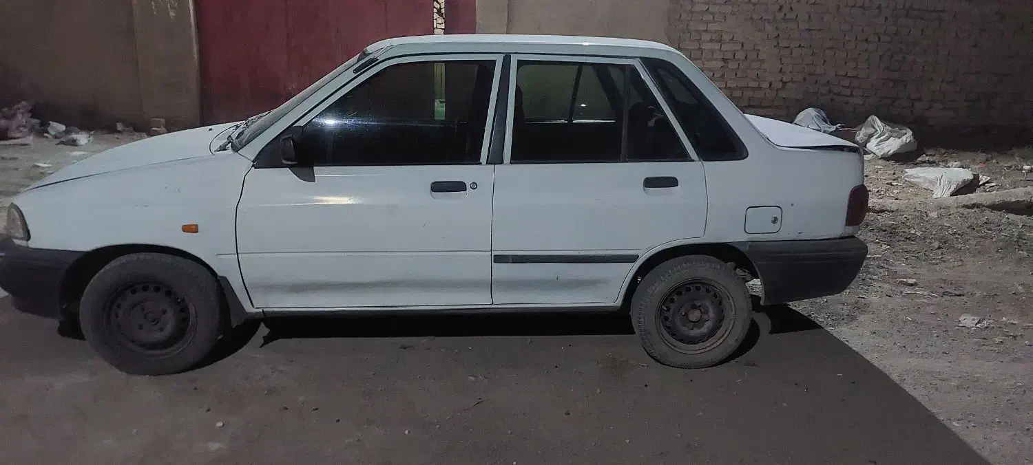 پراید  صبا۸۲|خودرو سواری و وانت|قم, مهر آباد|دیوار