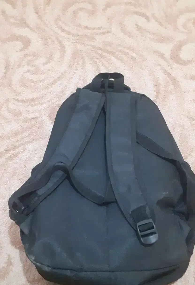 کیف مدرسه نونو|کیف، کفش، کمربند|ایلام, |دیوار