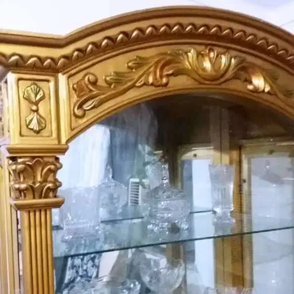 بوفه سلطنتی بسیار نو - آینه دار و چوب راش اعلا|بوفه، ویترین، کنسول|رشت, لاکان شهر|دیوار