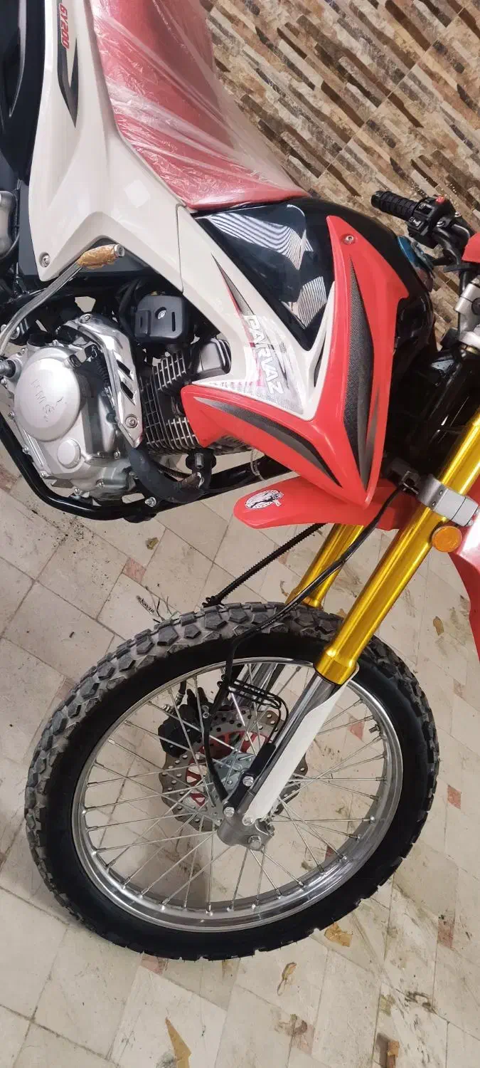 موتور تریل پرواز|موتورسیکلت|کاشان, فین کوچک|دیوار