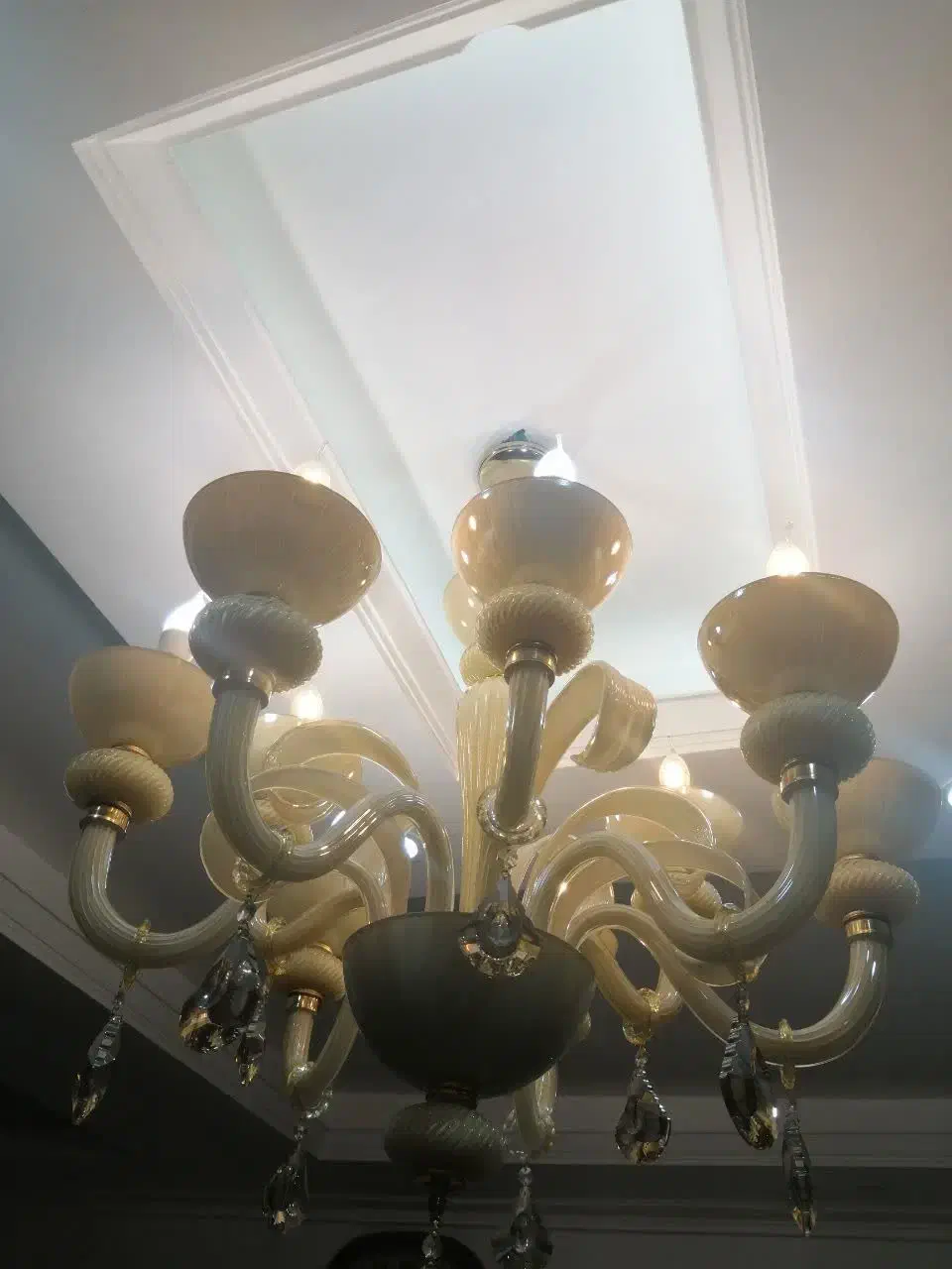 دو عدد لوستر ۵ شاخه و ۹ شاخه نو به علت جابجایی|لوستر و چراغ آویز|اسلامشهر, مطهری|دیوار