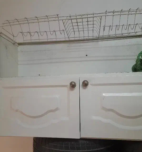 آبچکان|آب‌چکان و نظم‌دهنده ظروف|قم, ولیعصر|دیوار