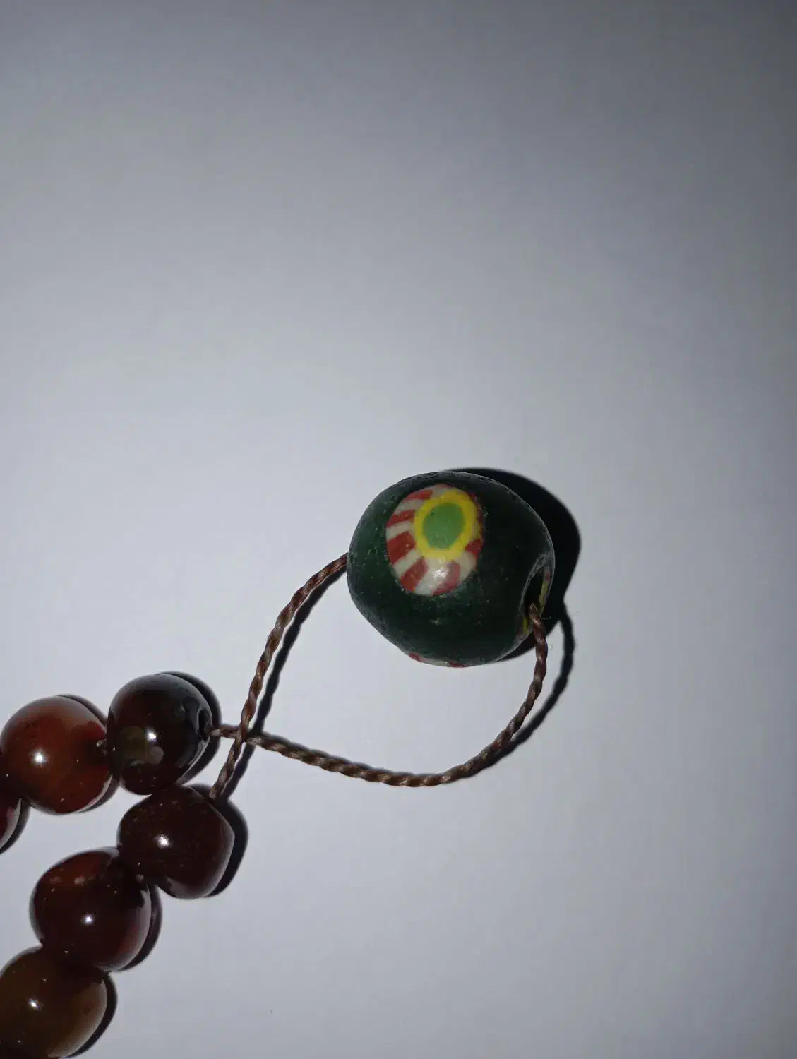 مهره اتیغه|جواهرات|شوشتر, |دیوار