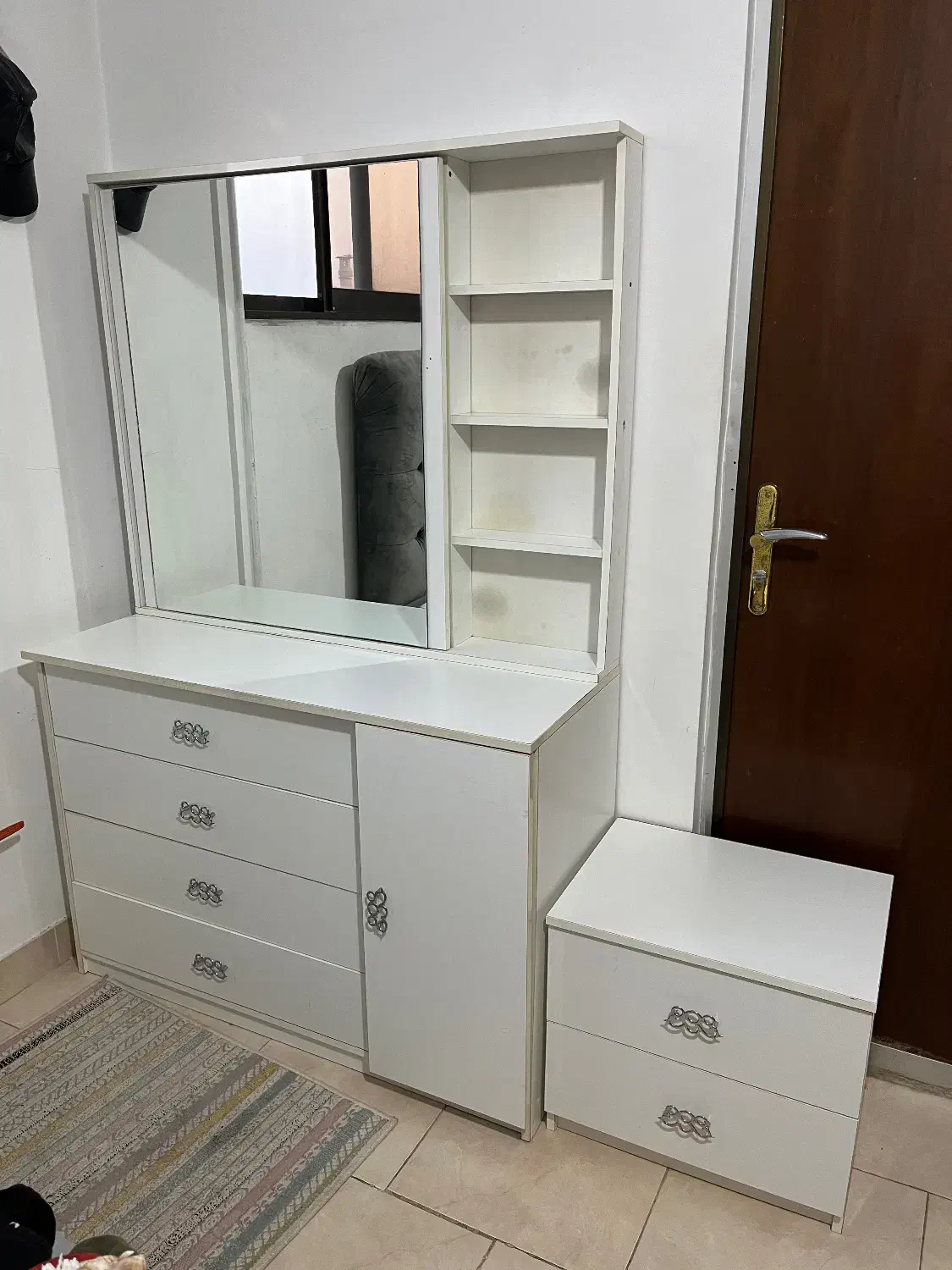 کشو و آینه|جاکفشی، کمد، دراور|قائم‌شهر, |دیوار