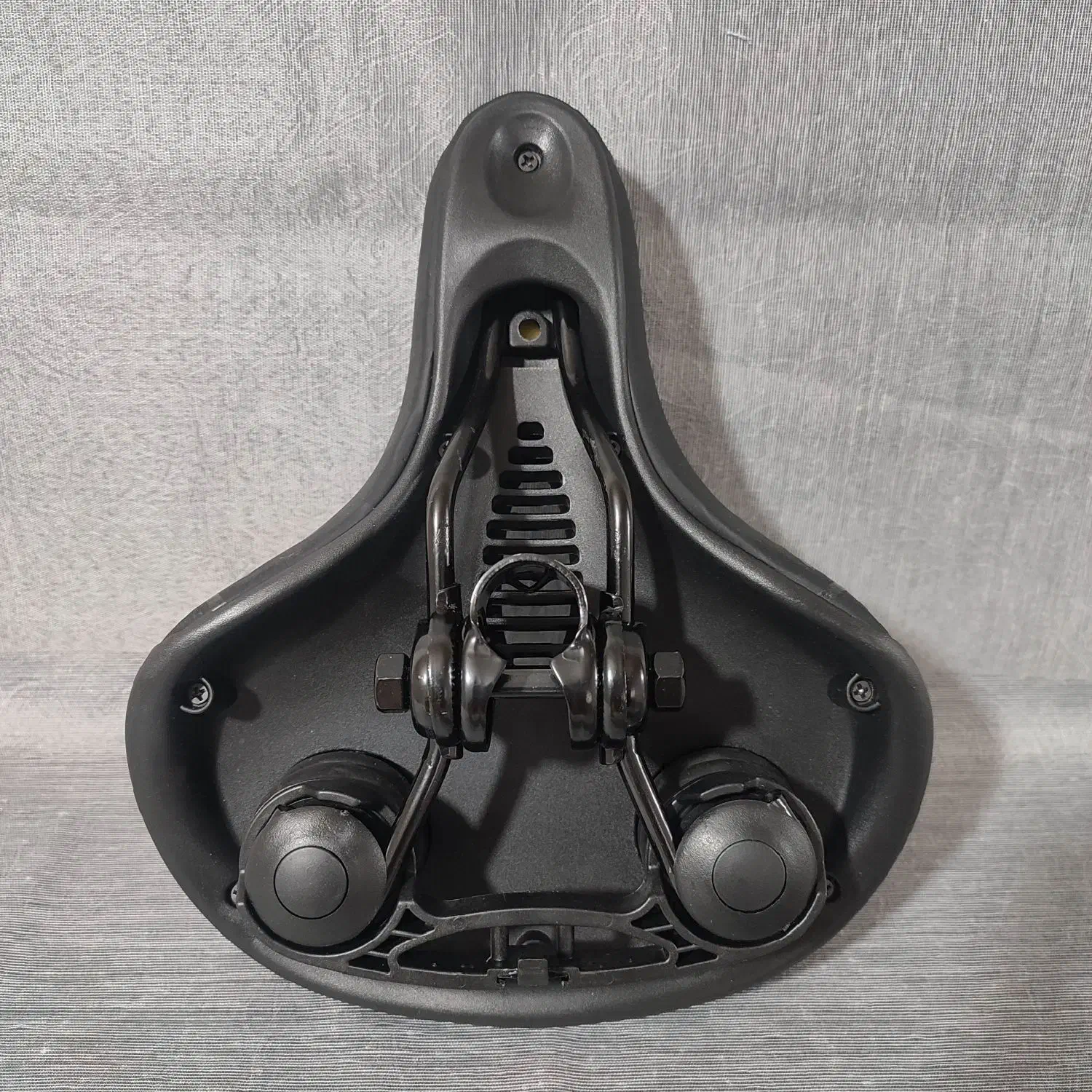 زین دوچرخه راحتی چراغ دار مدل اکتیو زون|دوچرخه، اسکیت، اسکوتر|بروجرد, |دیوار