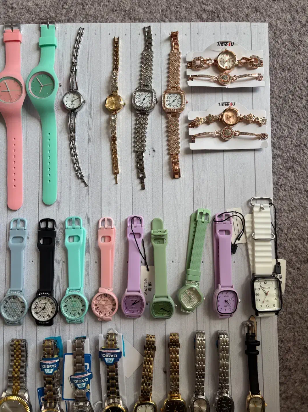 فروش تعدادی ساعت به صورت عمده|ساعت|تبریز, |دیوار