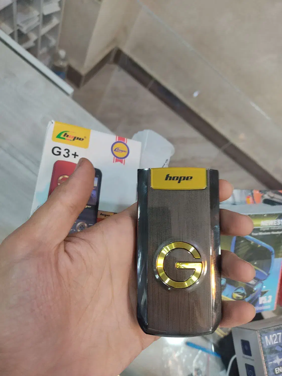 گوشی تاشو درشت و با کیفیت خشک|موبایل|گنبد کاووس, |دیوار