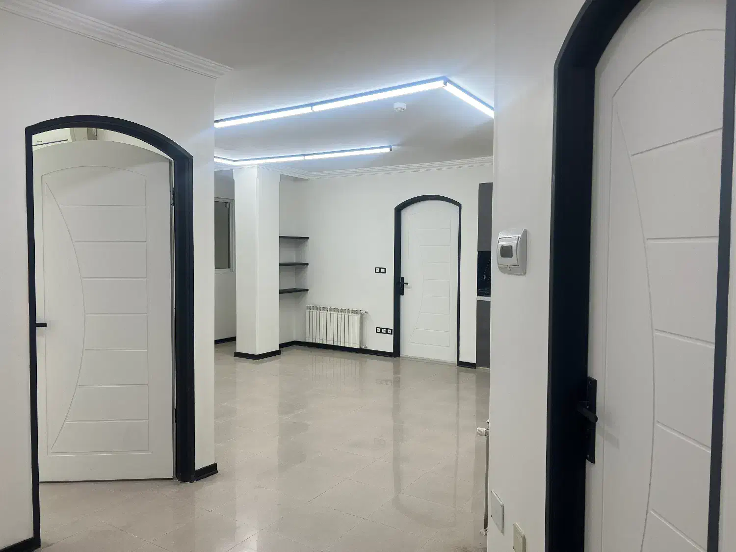 دفترکار شیک و بسیار پرنور تاپ لوکیشین|فروش دفتر کار، اتاق اداری، مطب|اصفهان, شیخ اشراق|دیوار