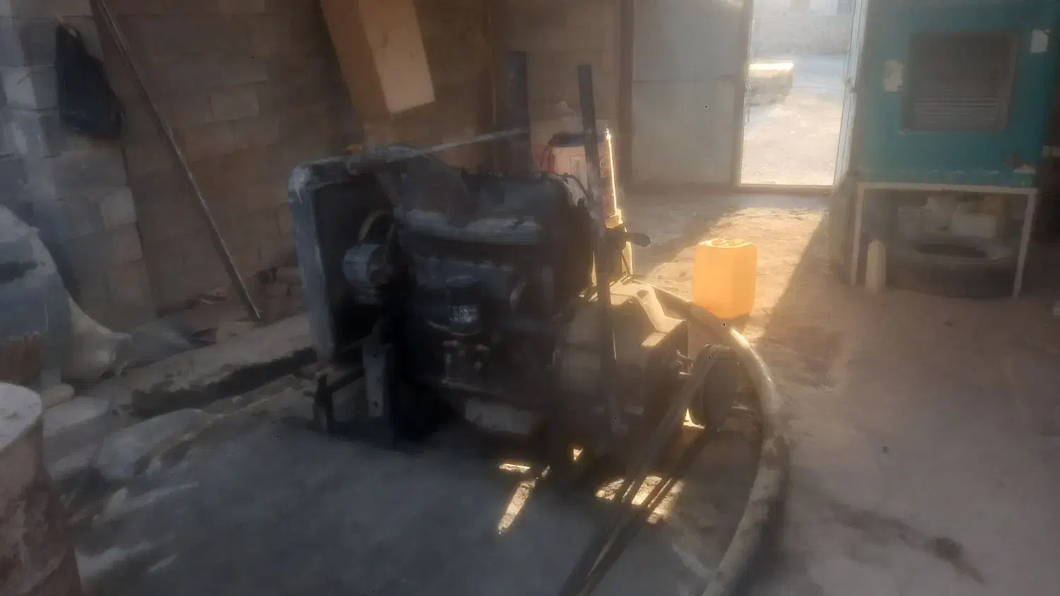 تلبه.موتور آب کش رومانی|ماشینآلات صنعتی|جره و بالاده, |دیوار