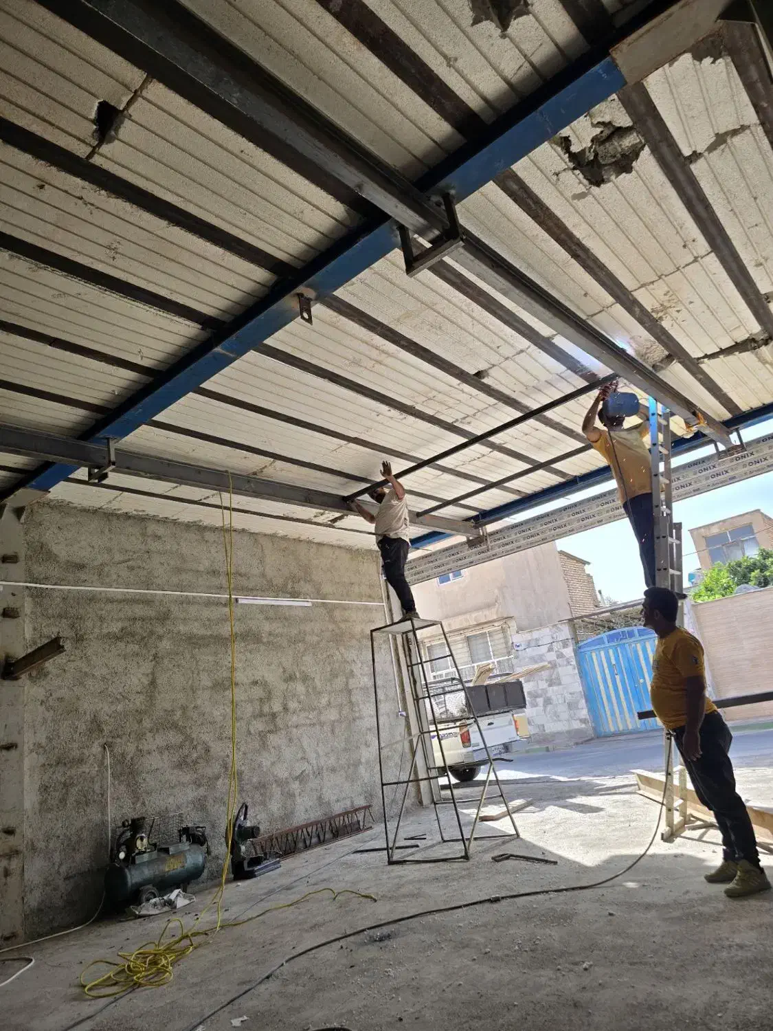 ساخت و نصب جرثقیل های گردون و اهرمی در کل تهران|خدمات پیشه و مهارت|تهران, فلسطین (میدان انقلاب)|دیوار