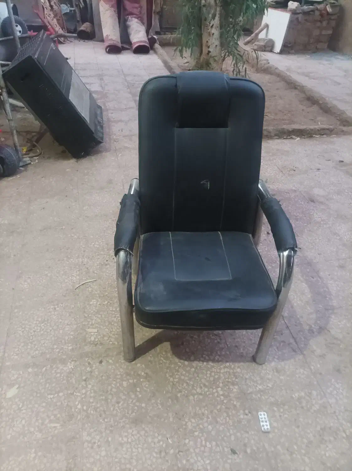 صندلی مبارک آباد|صندلی و نیمکت|قم, کلهری|دیوار