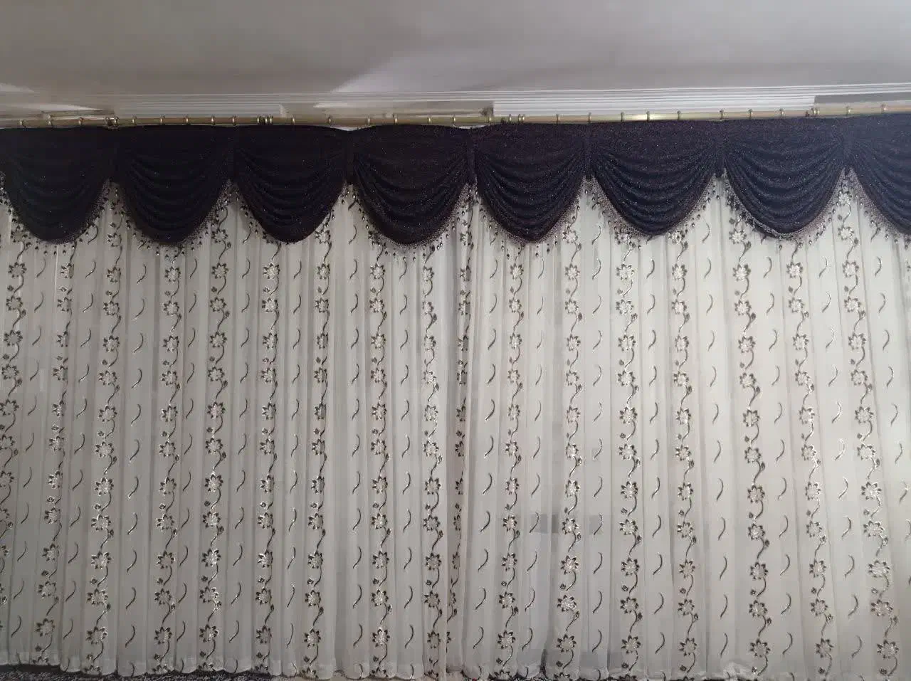 پرده در حد نو|پرده، رانر، رومیزی|الشتر, |دیوار