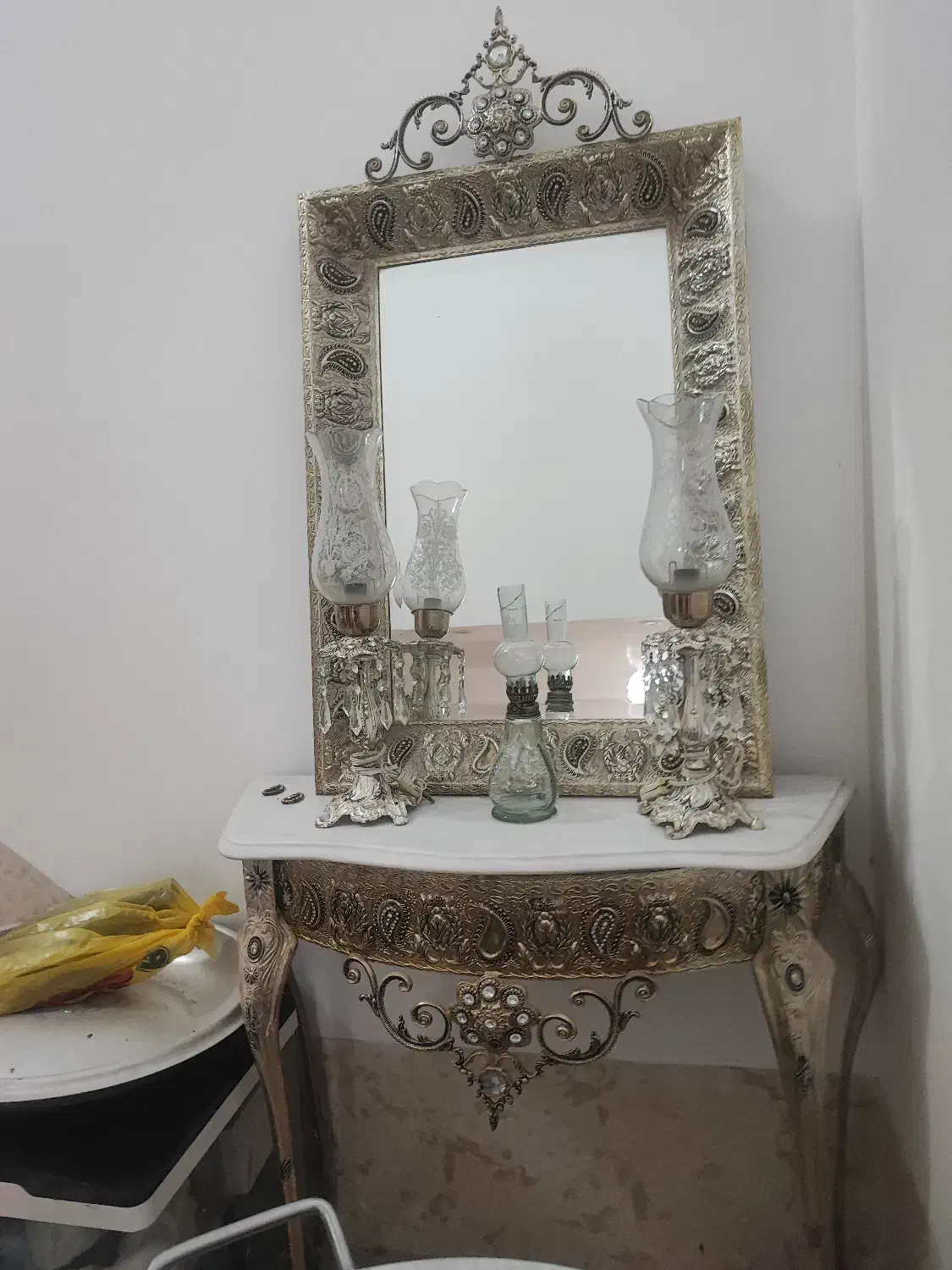 آینه شمعدان|بوفه، ویترین، کنسول|یزد, |دیوار