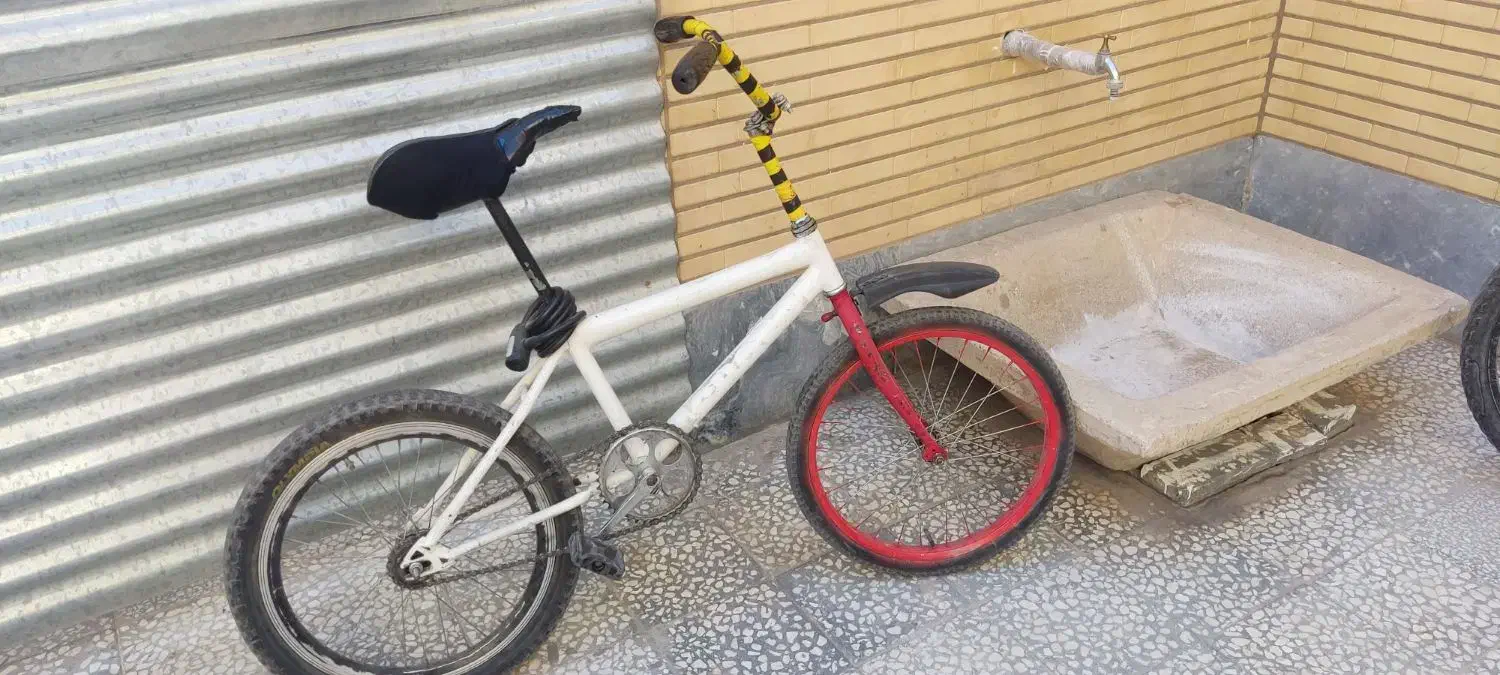 یکی 20 اون24|دوچرخه، اسکیت، اسکوتر|آران و بیدگل, |دیوار