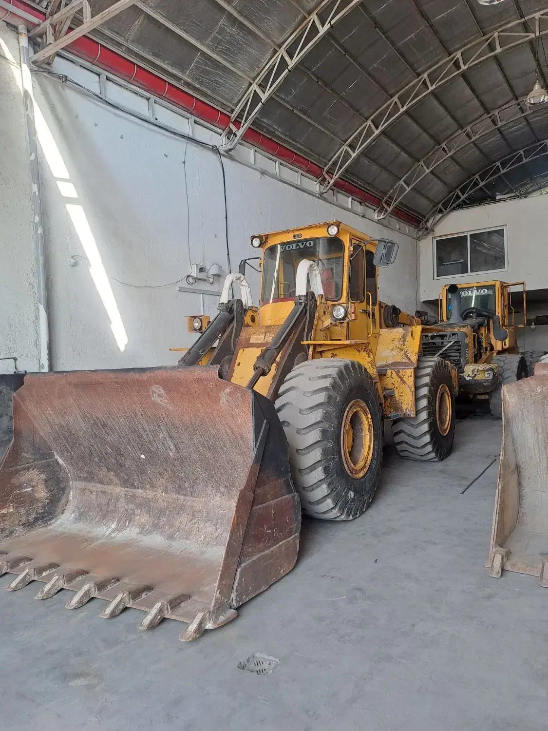 لودر ال ۱۲۰|خودرو سنگین|بابل, |دیوار