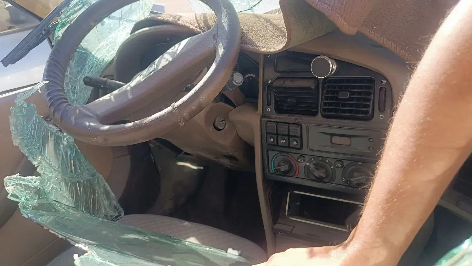 پژو۴۰۵|خودرو سواری و وانت|شهریار, شهرک شاهد|دیوار