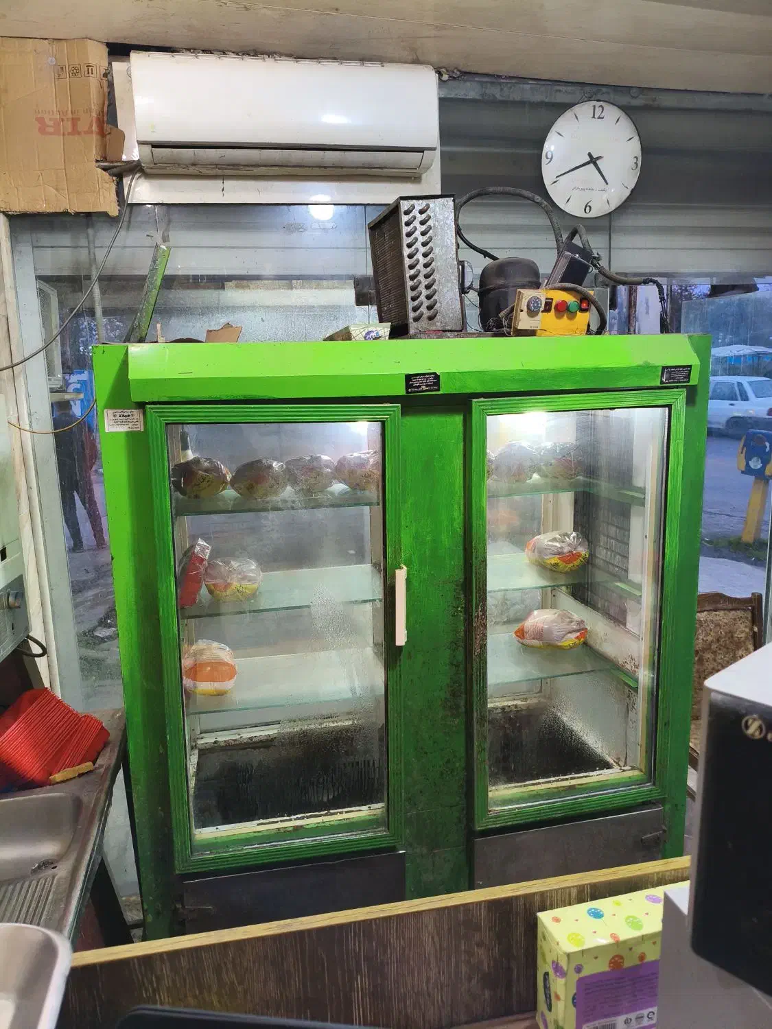 یخچال مرغ فروشی|فروشگاه و مغازه|پیربازار, |دیوار