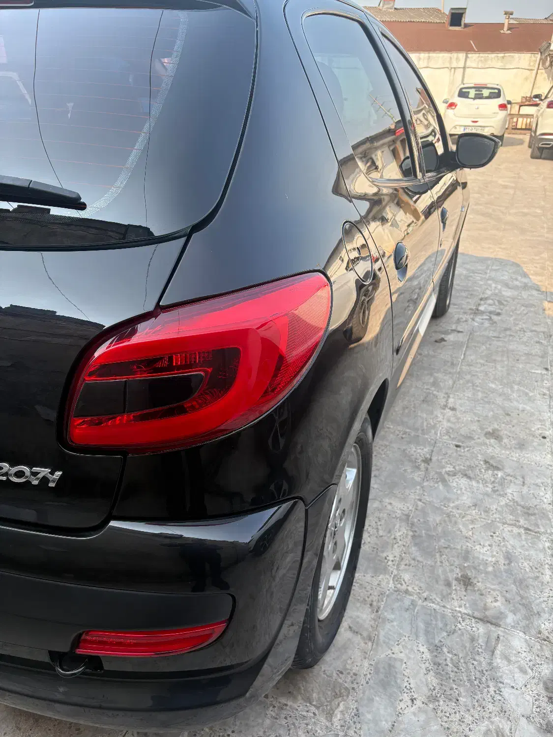 207 بی رنگ استثنایی مدل۹۹|خودرو سواری و وانت|رشت, منظریه|دیوار