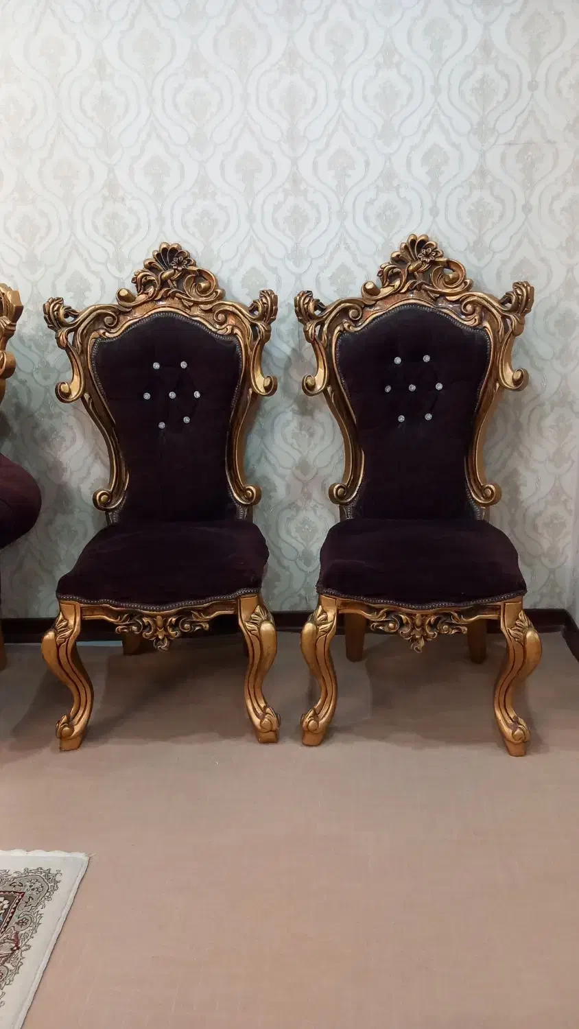 مبل ۹ نفره سلطنتی|مبلمان خانگی و میز عسلی|قدس, شهر‌قدس|دیوار