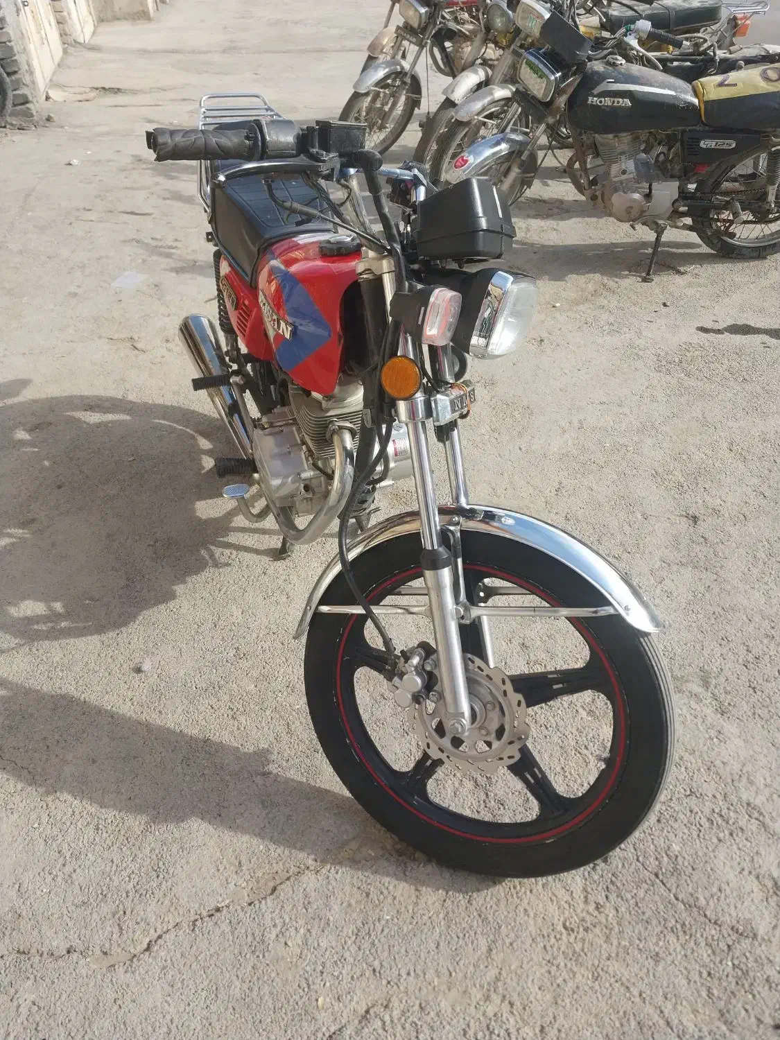 موتور۲۰۰|موتورسیکلت|اراک, |دیوار