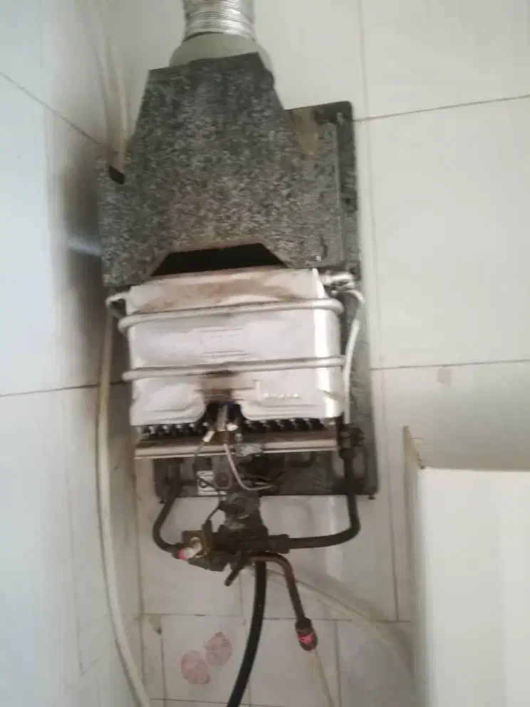 بهترین خریدار ابگرمکن و پکیج دیواری|خدمات پیشه و مهارت|شیراز, دشت چنار|دیوار