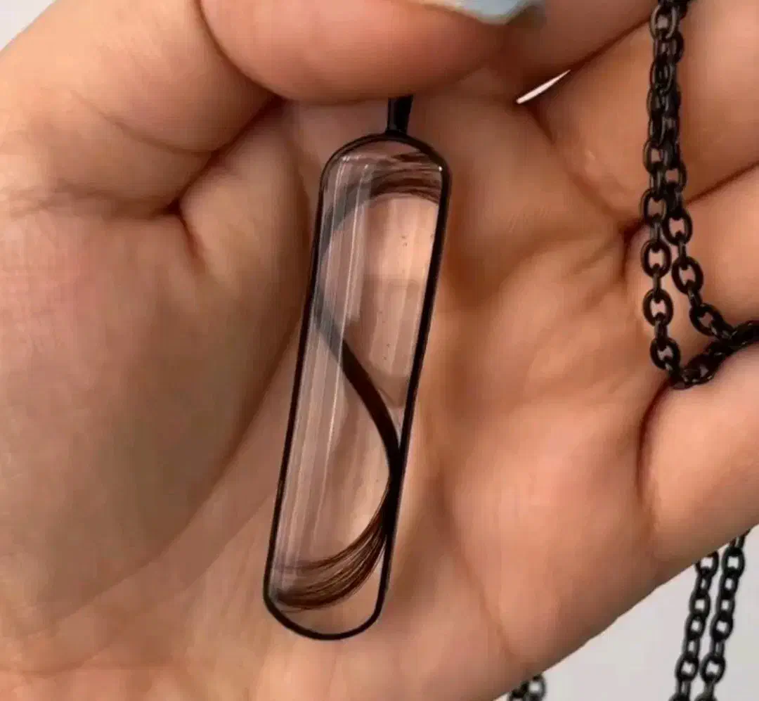 دنیایی رزینی|زیورآلات و اکسسوری|شیروان (خراسان), |دیوار