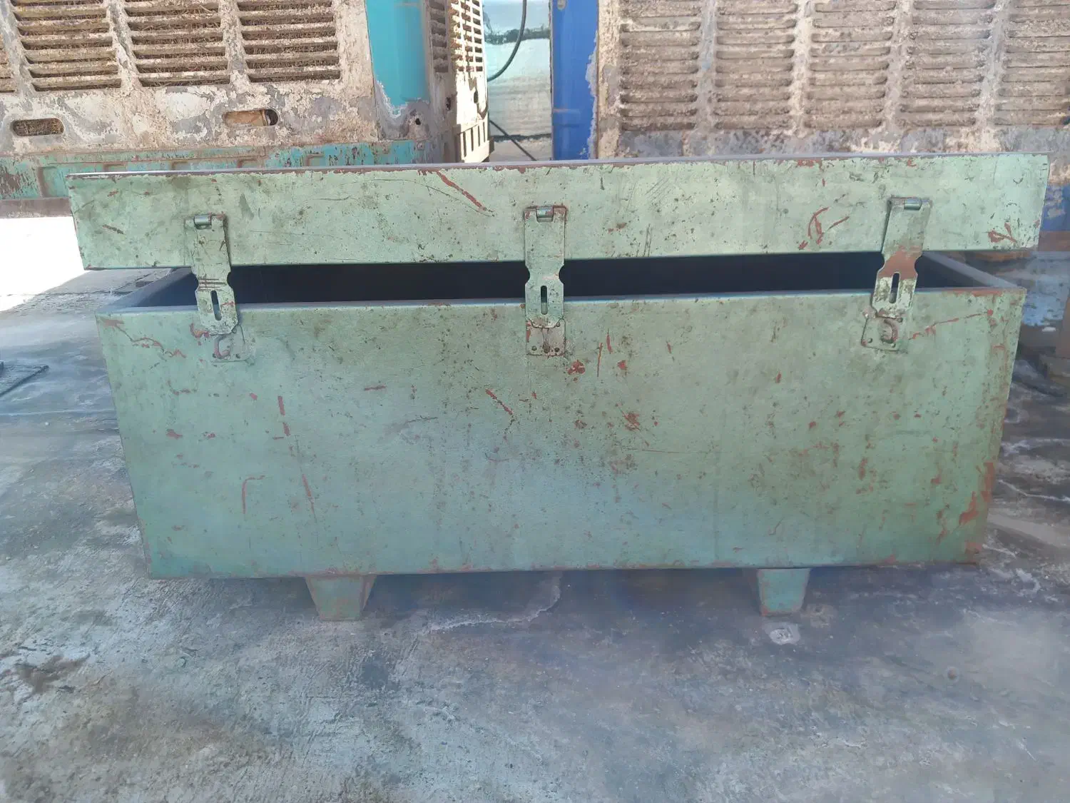 صندوق قدیمی|کلکسیون اشیاء عتیقه|ملارد, |دیوار