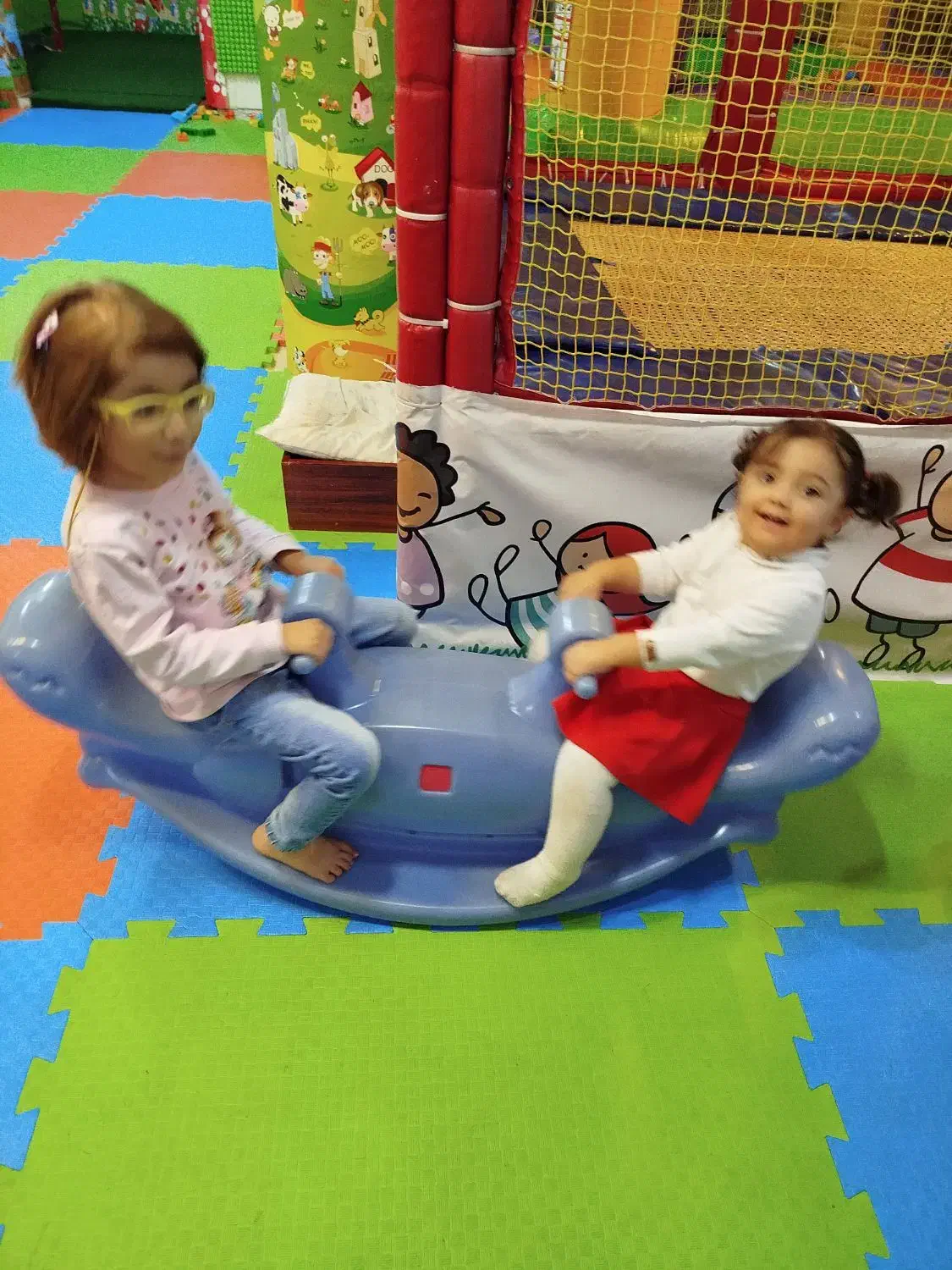 مربی برای خانه بازی پارک نشاط|استخدام آموزشی|کرمان, |دیوار