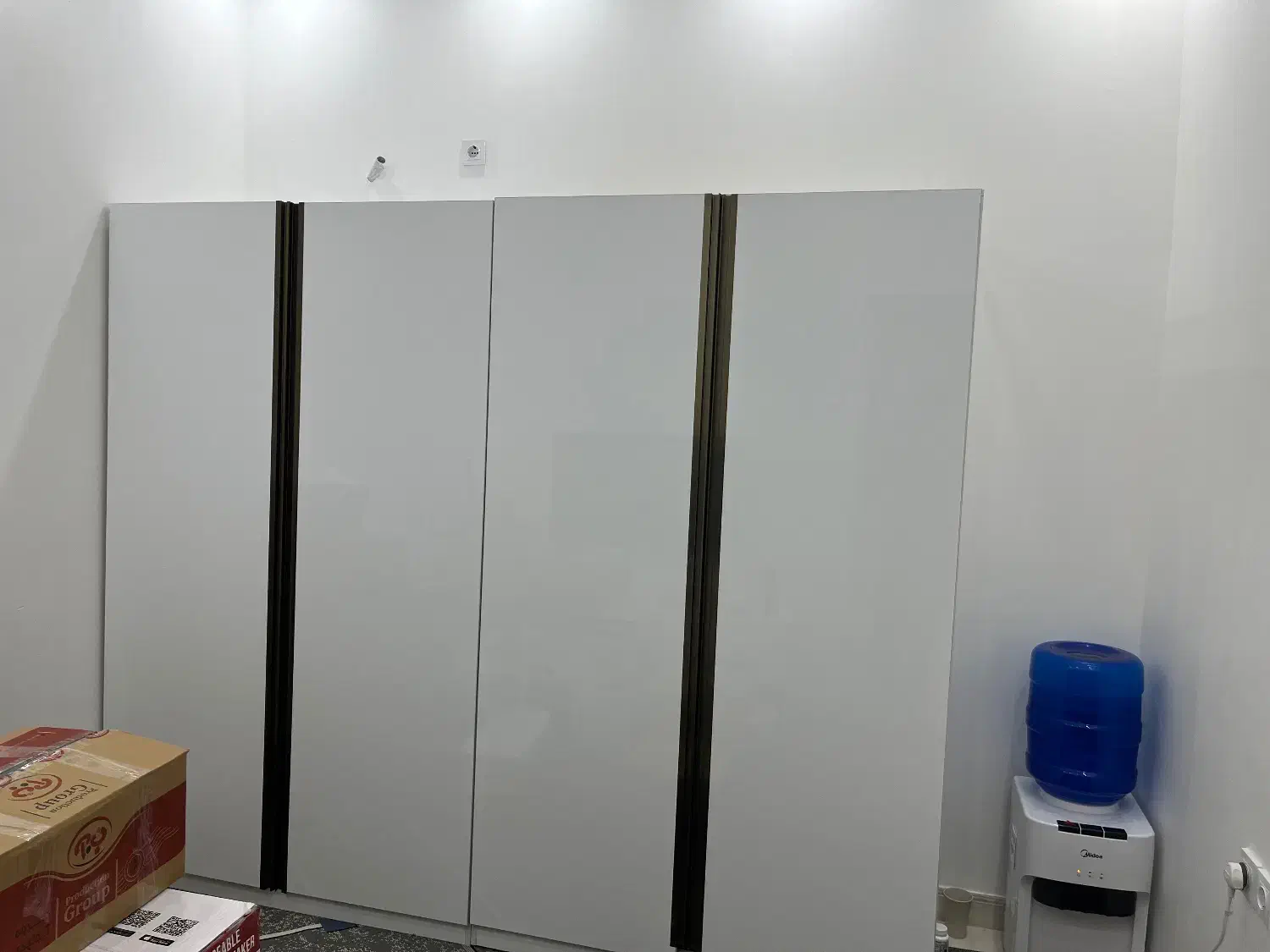 دوعدد کمد دیواری بابدنه|جاکفشی، کمد، دراور|بوشهر, |دیوار