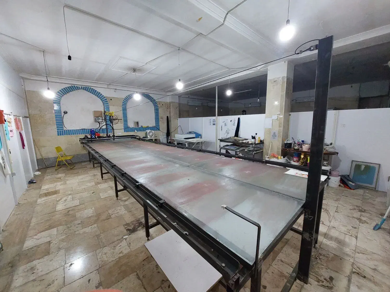 چاپ سیلک|ماشین‌آلات صنعتی|ری, علایین|دیوار