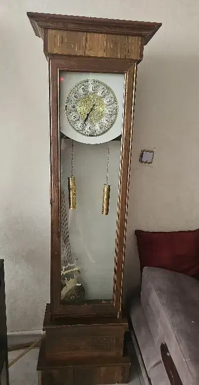 ساعت|ساعت|فردیس, خیام غربی|دیوار