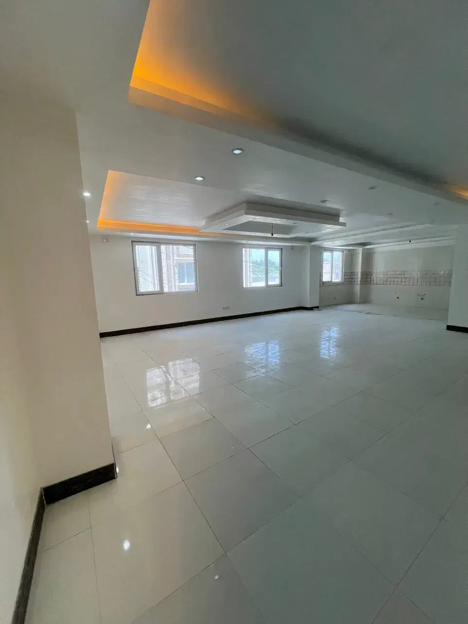 آپارتمان ۱۳۸ متری /۲ خوابه/تک واحدی/کلید نخورده|فروش آپارتمان|وحیدیه, |دیوار