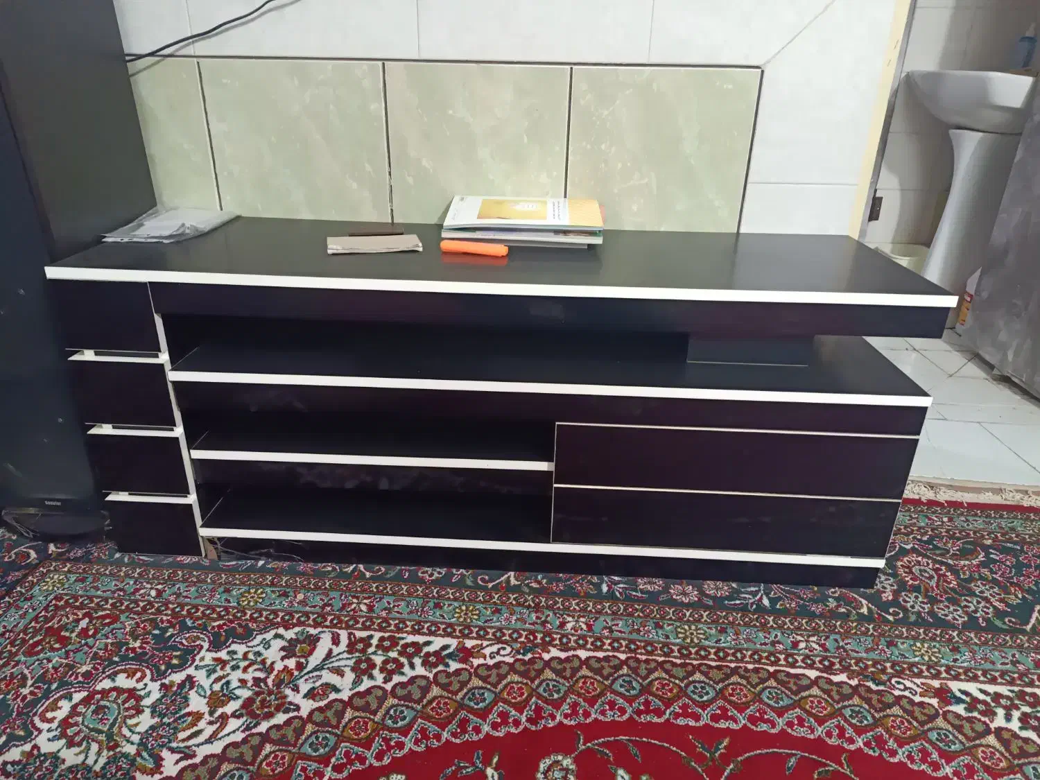 زیرتلوزیون سالم دوتیکه ام دی اف|میز تلویزیون|خمینیشهر, |دیوار