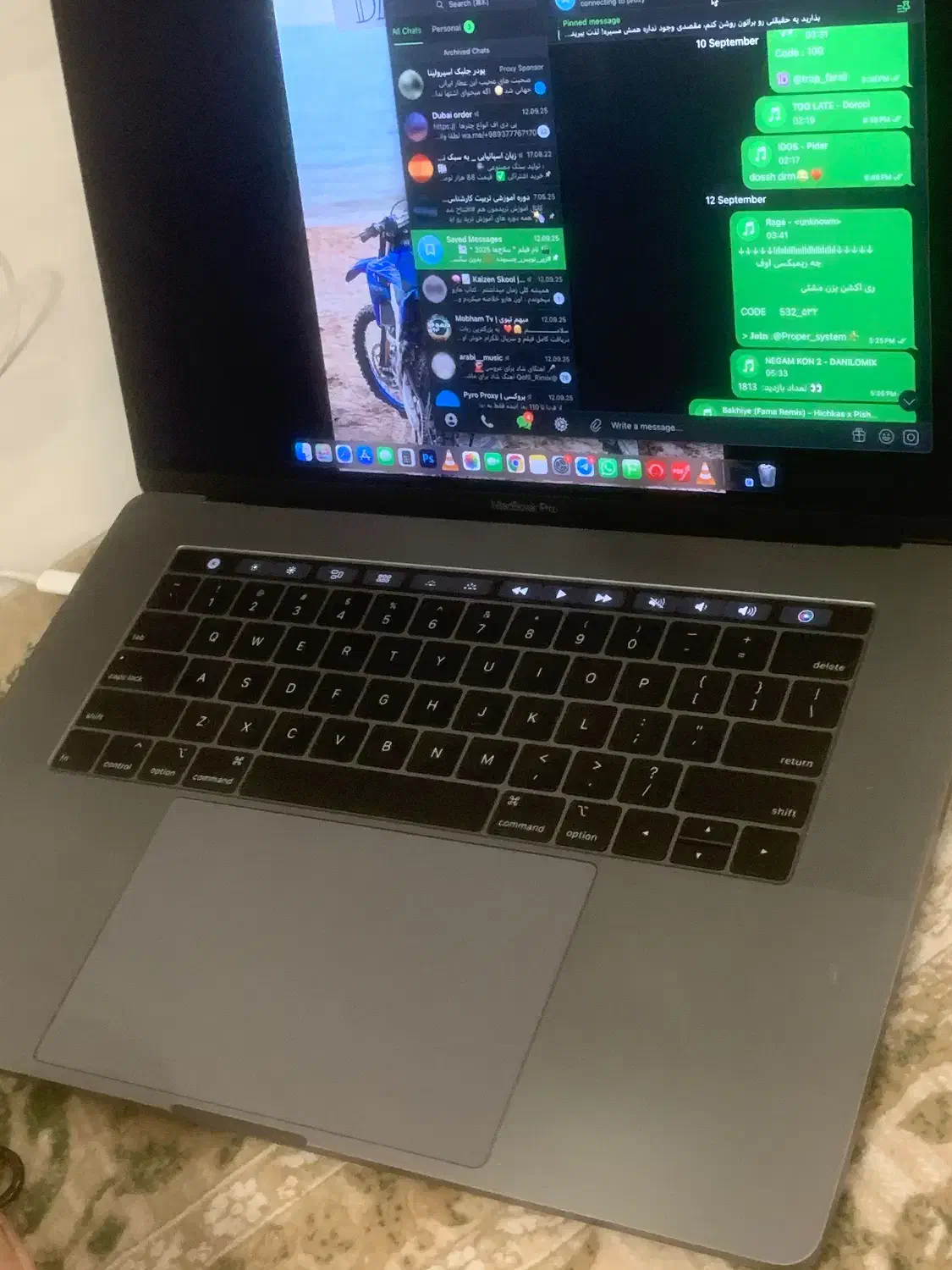 مک بوک ۲۰۱۹ گرافیک تاچ بار 512 رم 16 core i9 رندر|رایانه همراه|مشهد, آزادشهر|دیوار