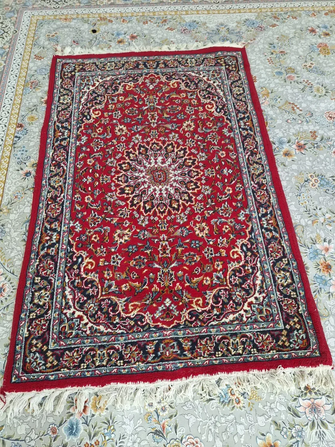 قالیچه لاکی رنگ 1در 1/5|فرش|مشهد, یوسفیه (شهرک غرب)|دیوار