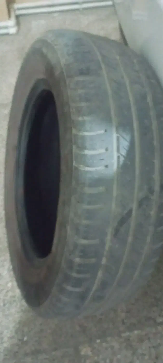 لاستیک ماشین|قطعات یدکی و لوازم جانبی|مشهد, رده|دیوار