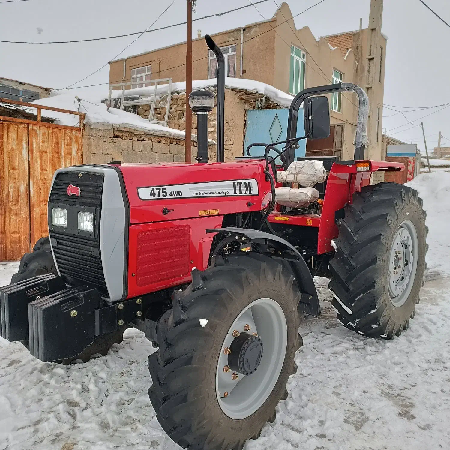 فروشی 475. مدل 1404. برج 6|خودرو سنگین|دیواندره, |دیوار