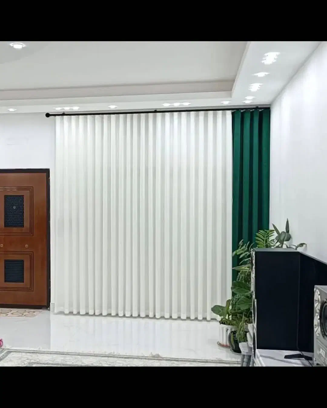 پرده حریر و مخمل دوخت حرفه‌ای با ضمانت کیفیت|پرده، رانر، رومیزی|قم, باغ شریفی|دیوار