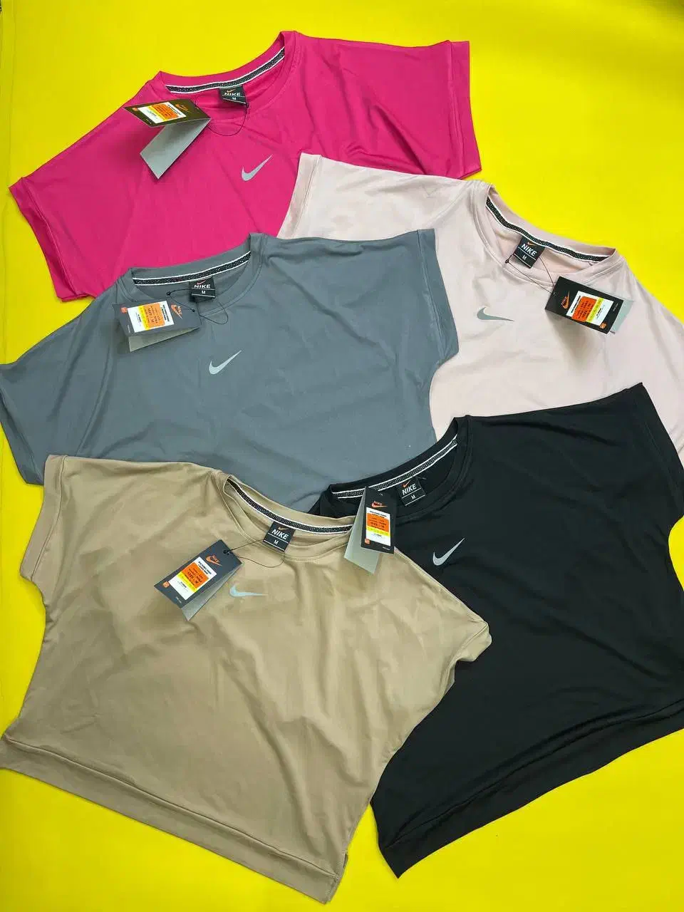 کراپ پینترستی|لباس|قم, سالاریه|دیوار