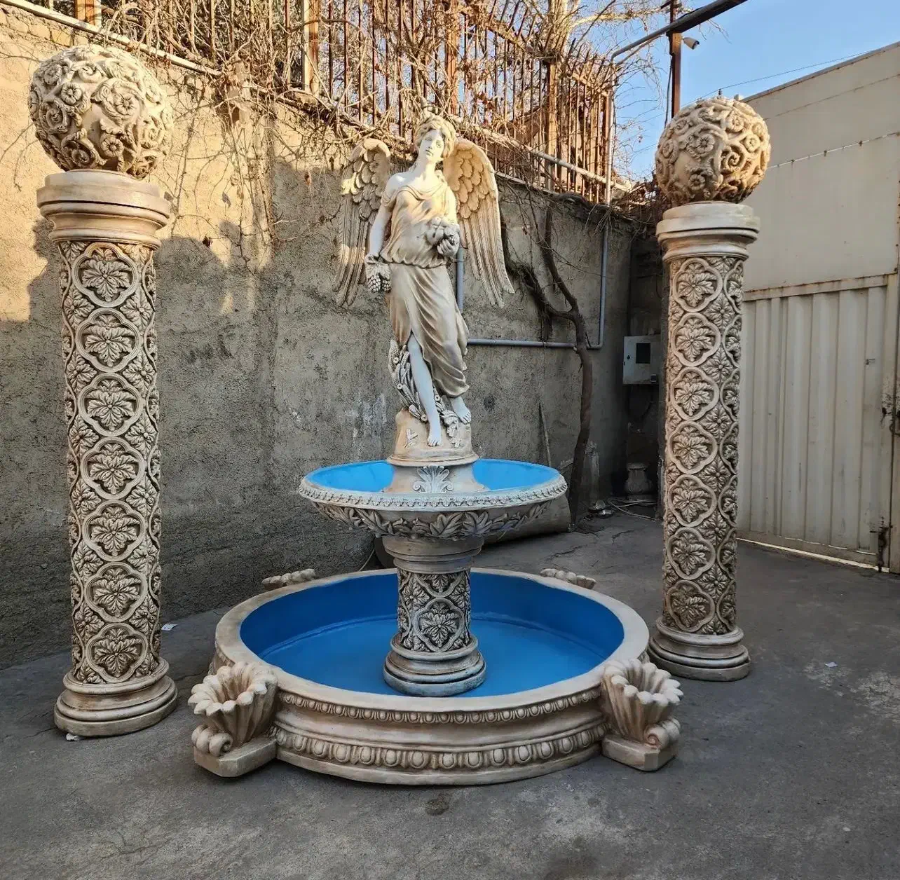 آبنما محشر شهرکرد حوض کاشیکاری دیواری بتنی|مصالح و تجهیزات ساختمان|شهرکرد, |دیوار