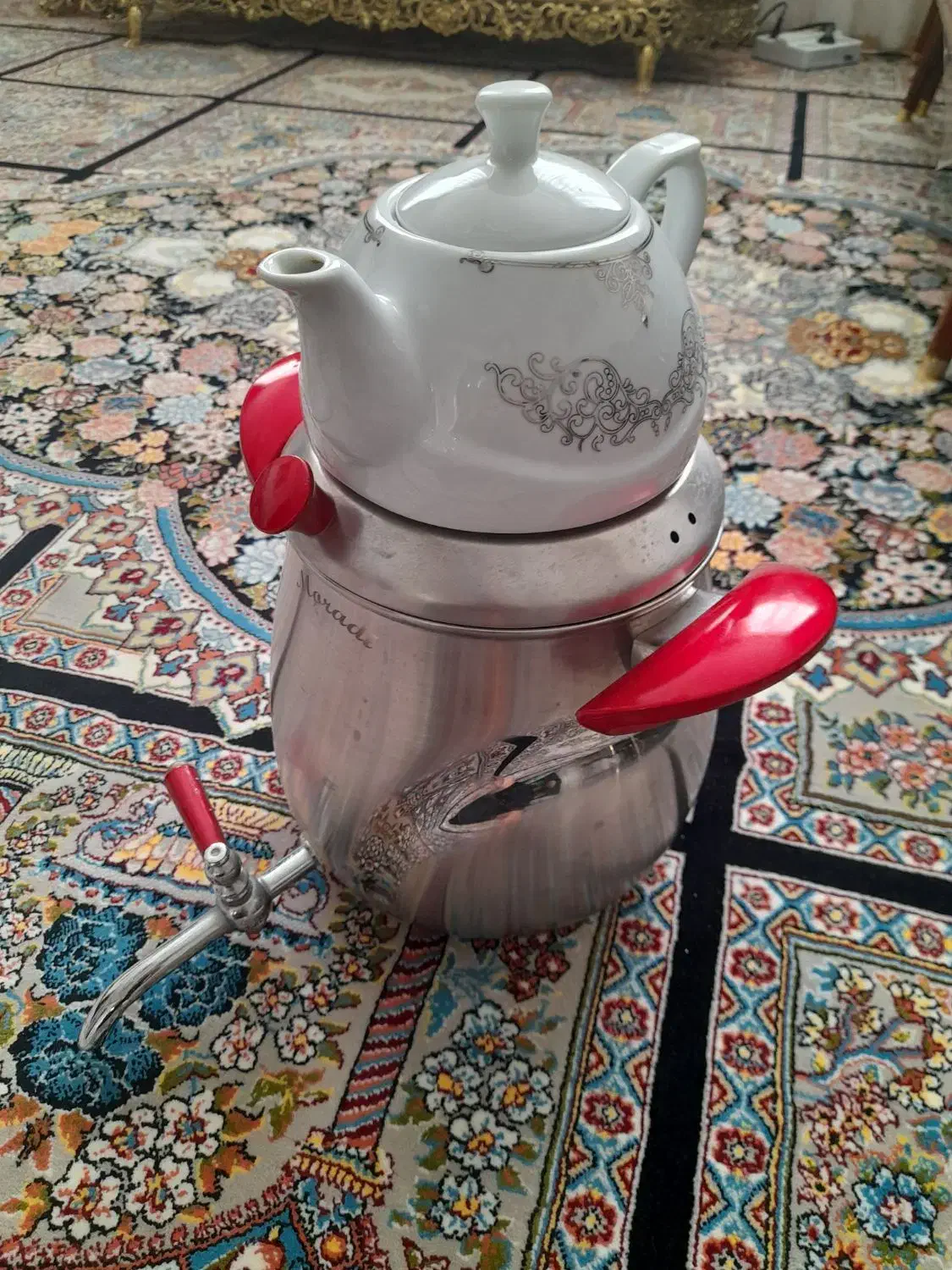 کتری قوری|قوری، کتری، قهوهساز دستی|دورود, |دیوار